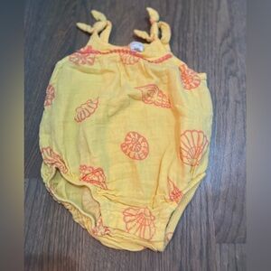 Orange‎ and yellow seashell beach onesie 6-9 months